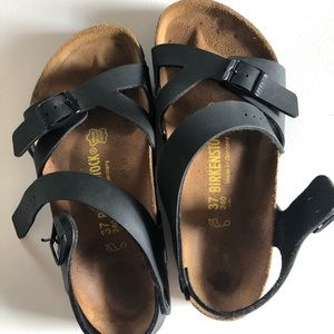 Like New Birkenstock Rio - 37R Black